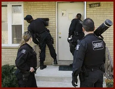 Locksmith Lock Store Foothill Ranch, CA 949-346-8095 - 17-eviction-service